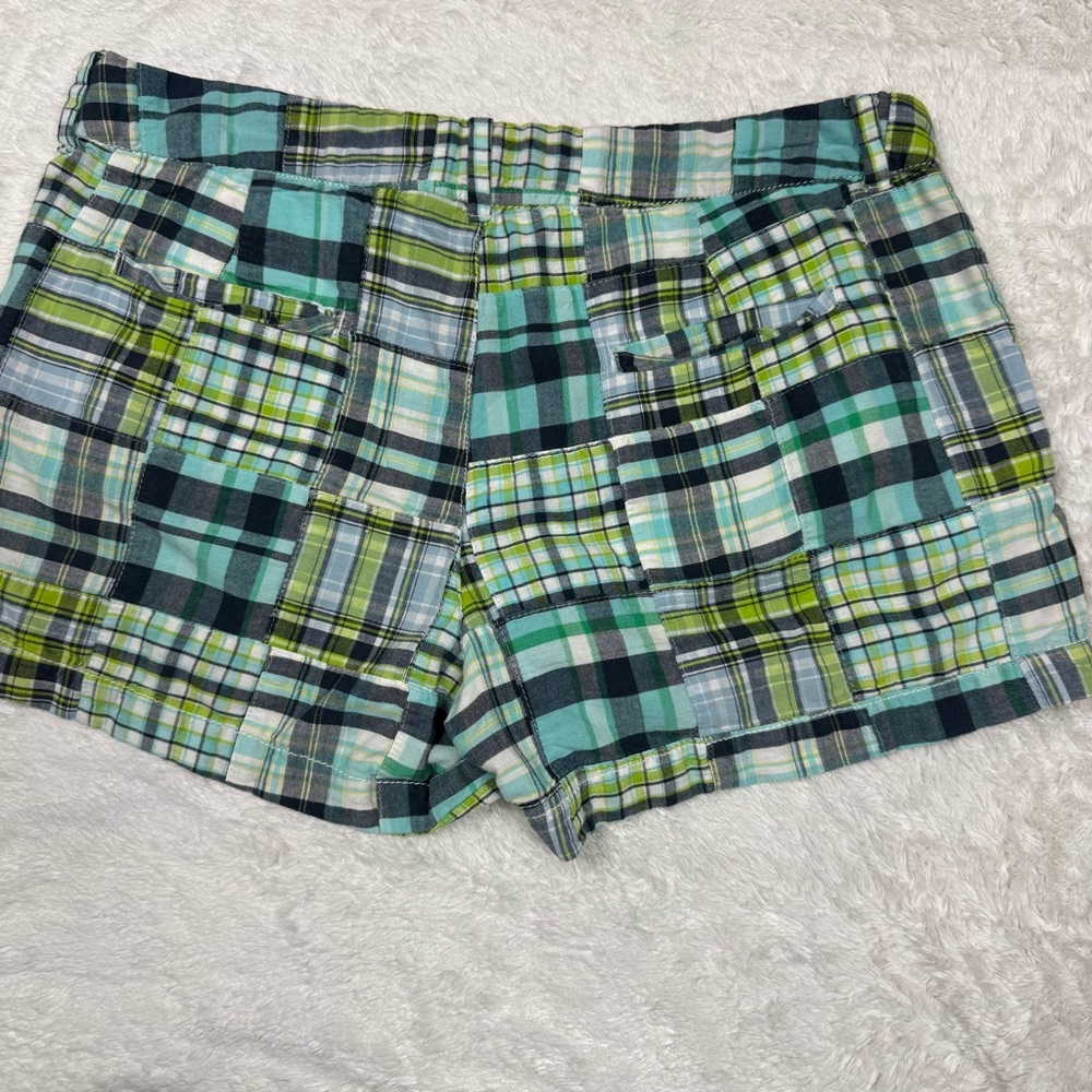 British Khaki Plaid Women's Shorts - Green and Black - Picture 3 of 5